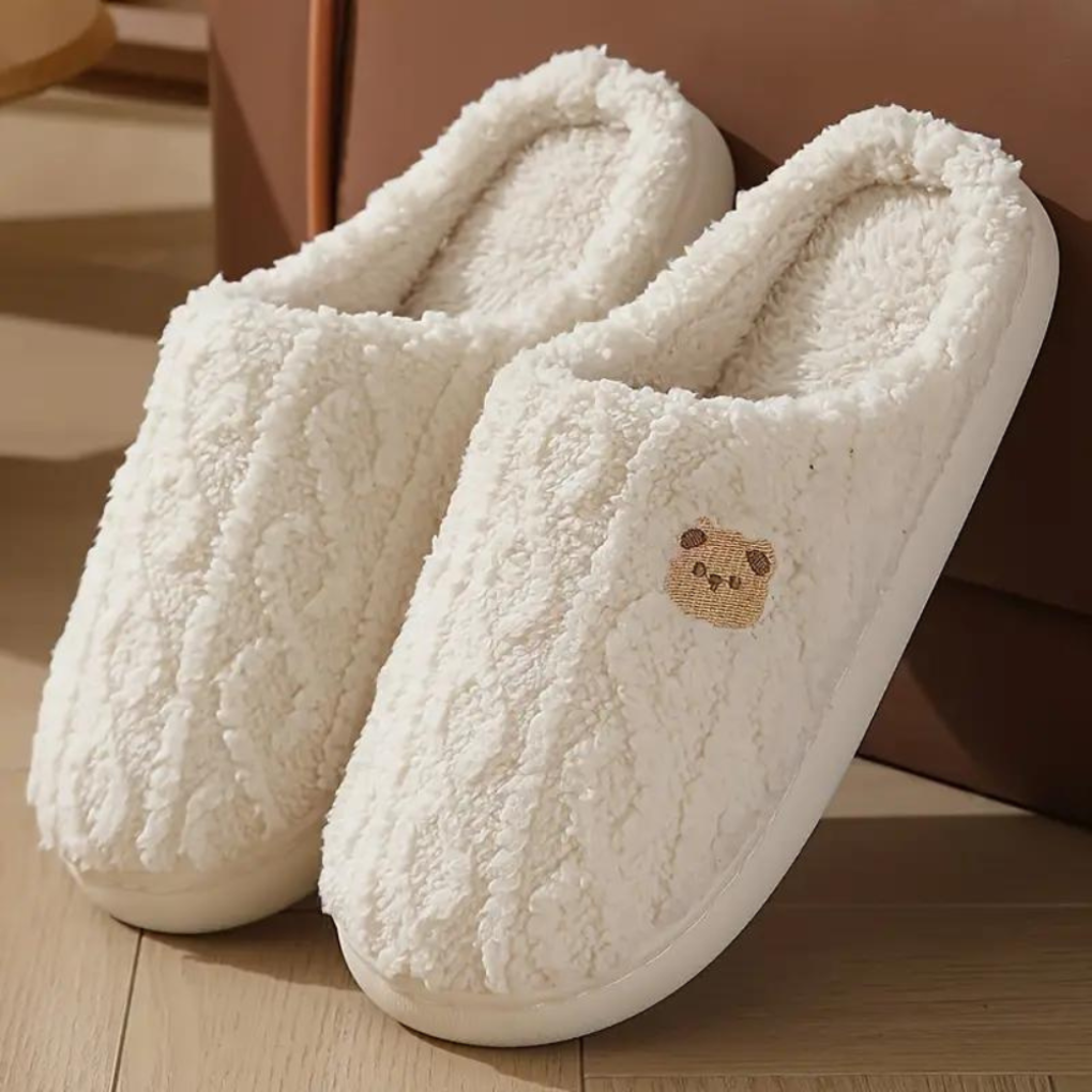 Isabella Women’s Plush Indoor Slippers