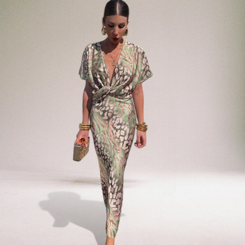 Domenica Elegant Maxi Dress