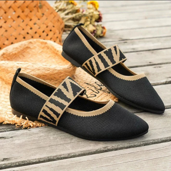 Daisy Pointed Ballet Flats