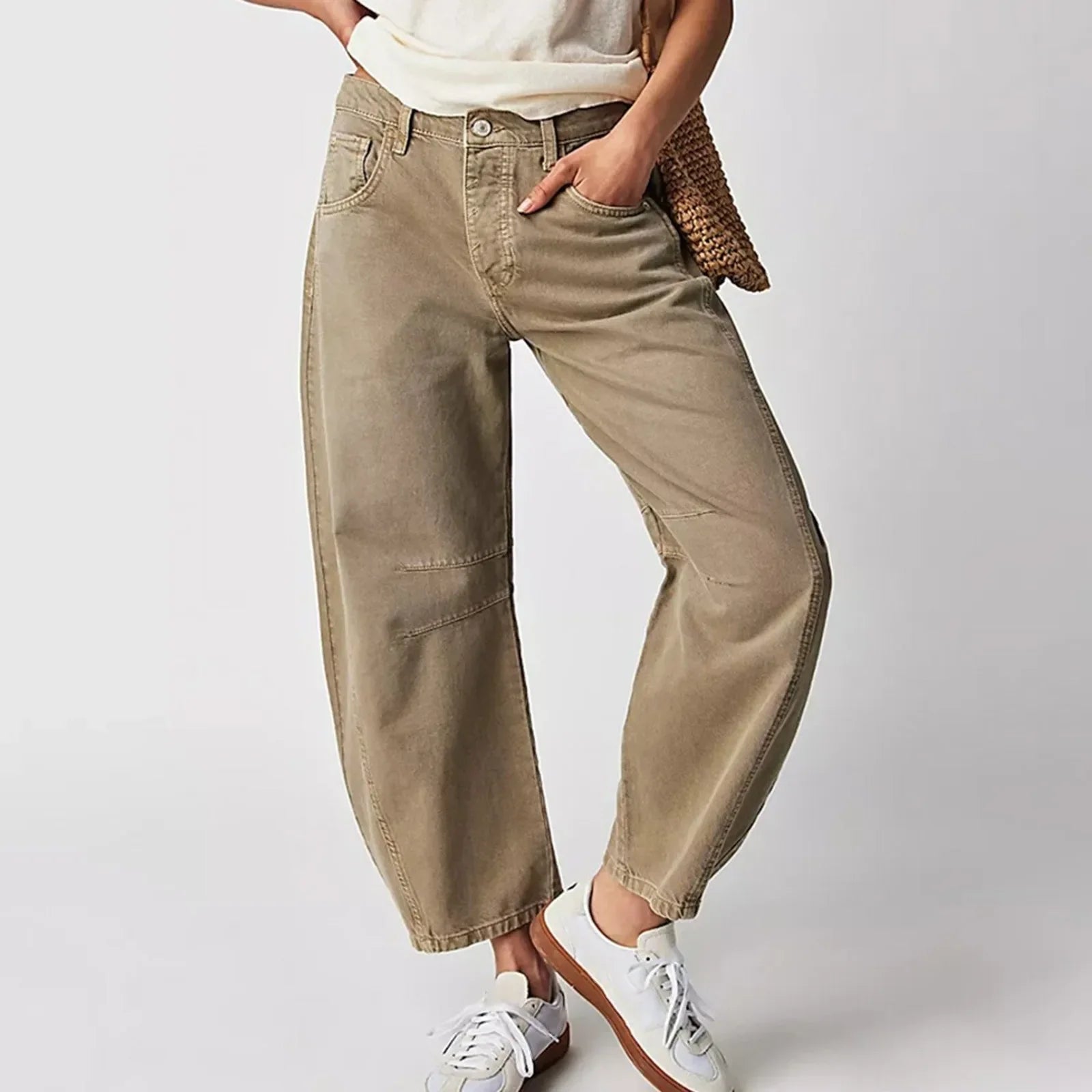 Casual Wide-Leg Jeans