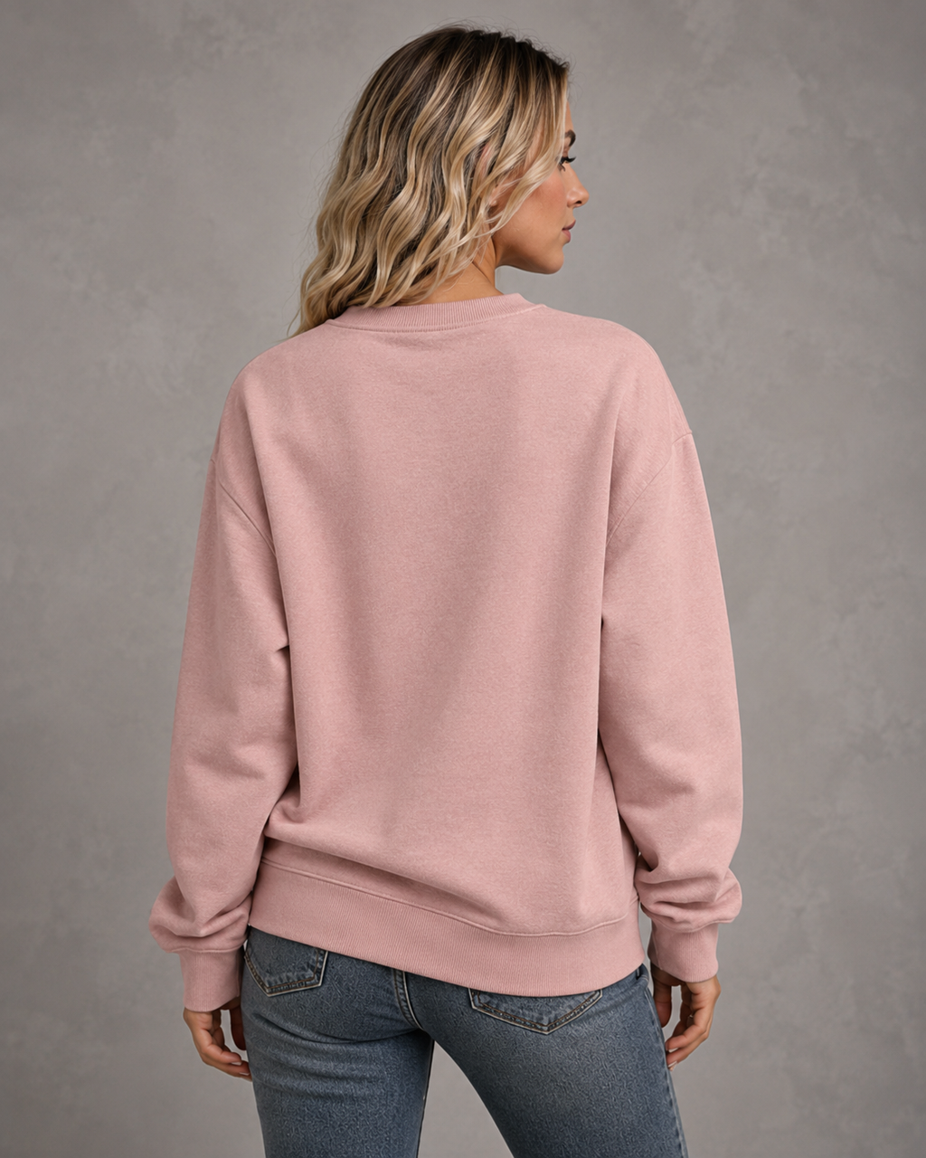 Women's Graphic Sweatshirt - Heart Leopard Print Drop Shoulder